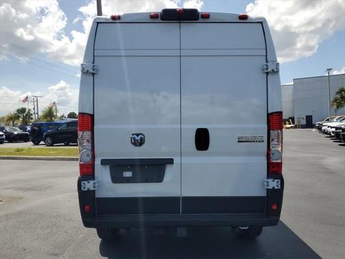 2025 RAM ProMaster 2500 Tradesman