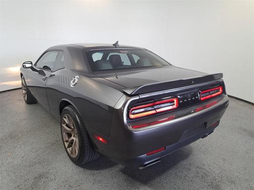 2015 Dodge Challenger R/T Plus