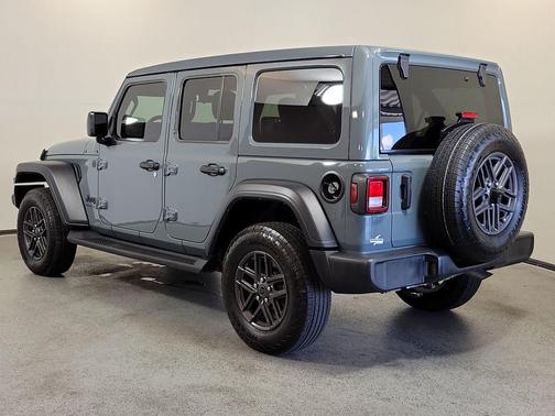 Anvil Clear Coat 2024 Jeep Wrangler Sport S