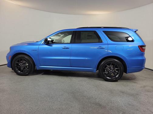 B5 Blue 2026 Dodge Durango GT AWD HEMI V8