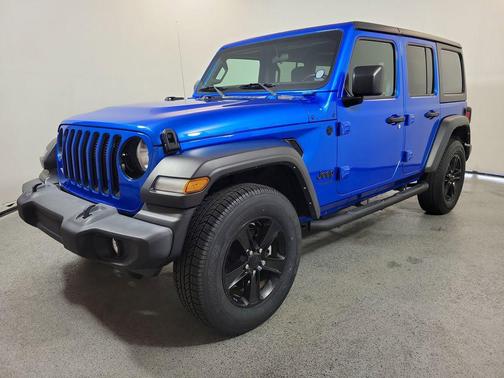 Hydro Blue Pearlcoat 2022 Jeep Wrangler Unlimited Sport Altitude