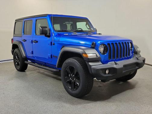Hydro Blue Pearlcoat 2022 Jeep Wrangler Unlimited Sport Altitude