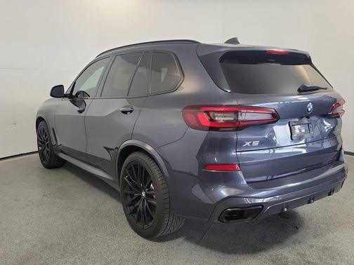 Arctic Gray Metallic 2021 BMW X5 sDrive40i