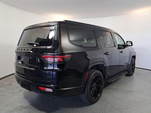 2025 Jeep Wagoneer Series II 4x4