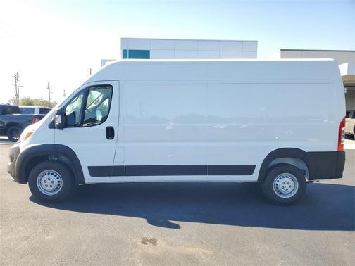 2026 RAM ProMaster 2500 Tradesman