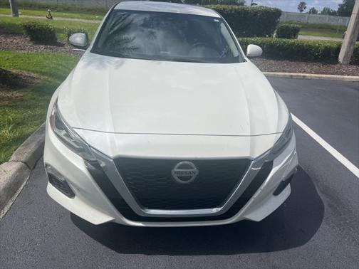 2022 Nissan Altima 2.5 SV