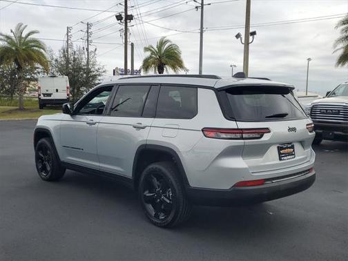 2025 Jeep Grand Cherokee L Altitude