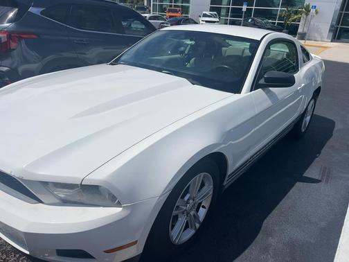2010 Ford Mustang Base