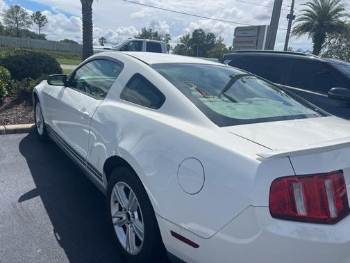 2010 Ford Mustang Base