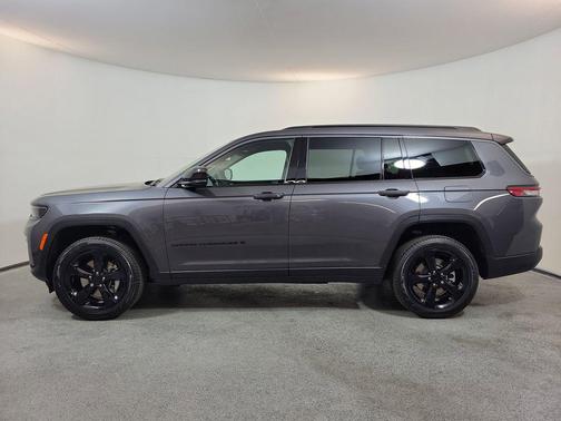 Baltic Gray Metallic Clearcoat 2026 Jeep Grand Cherokee L Limited