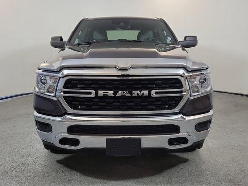 Granite Crystal Metallic Clearcoat 2023 RAM 1500 Big Horn/Lone Star
