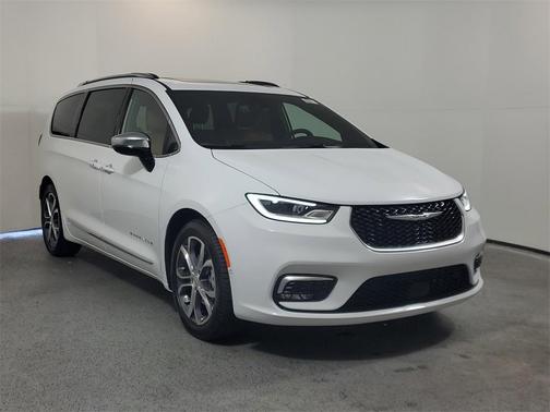 2026 Chrysler Pacifica L