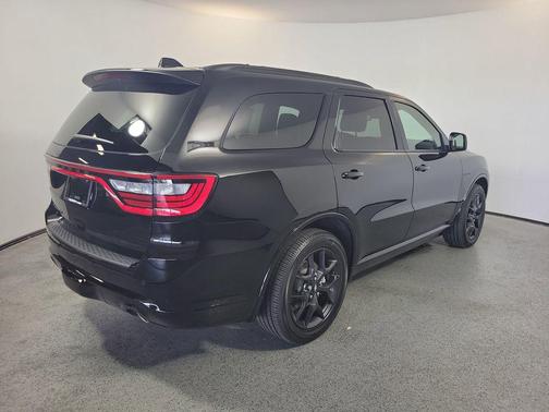 DB Black Clearcoat 2026 Dodge Durango GT Plus
