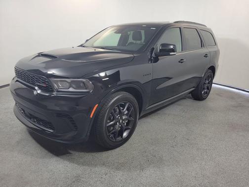 DB Black Clearcoat 2026 Dodge Durango GT Plus
