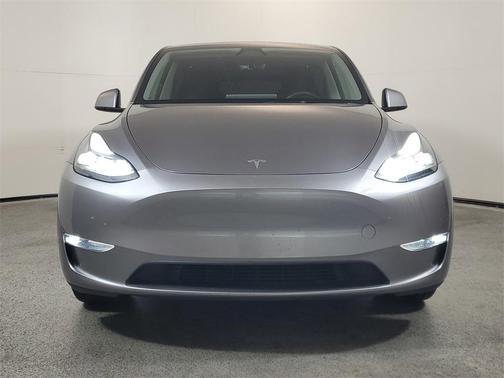 2025 Tesla Model Y Long Range Dual Motor All-Wheel Drive