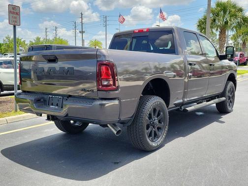 Granite Crystal Metallic Clearcoat 2026 RAM 2500 Black Express Crew Cab 4x4 6'4' Box