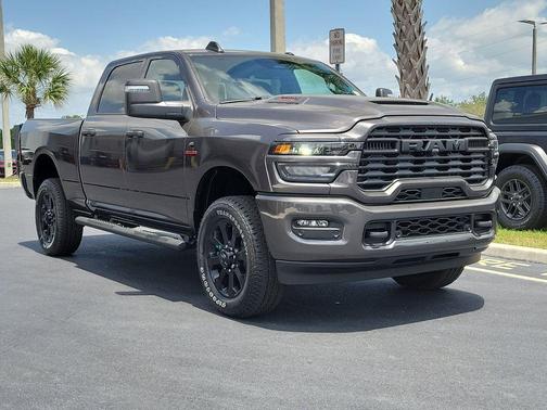 Granite Crystal Metallic Clearcoat 2026 RAM 2500 Black Express Crew Cab 4x4 6'4' Box