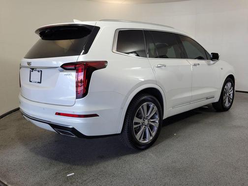 Crystal White Tricoat 2023 Cadillac XT6 Premium Luxury FWD