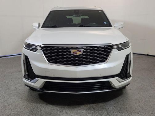Crystal White Tricoat 2023 Cadillac XT6 Premium Luxury FWD