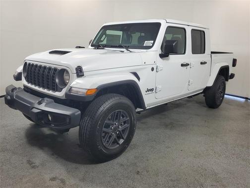 2025 Jeep Gladiator Sport S