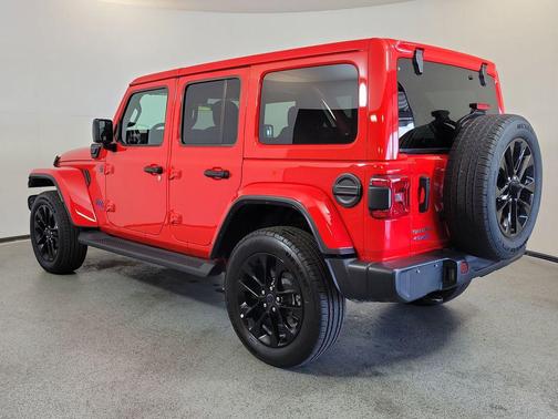 Firecracker Red Clearcoat 2025 Jeep Wrangler 4xe Sahara