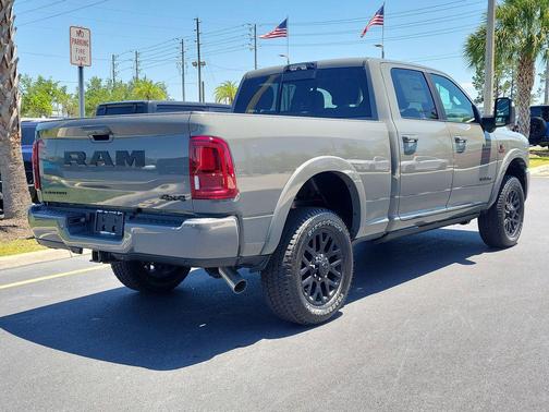 Ceramic Gray Clearcoat 2026 RAM 2500 Limited Crew Cab 4x4 6'4' Box
