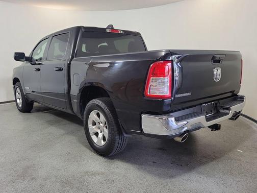 Diamond Black Crystal Pearlcoat 2021 RAM 1500 Big Horn/Lone Star