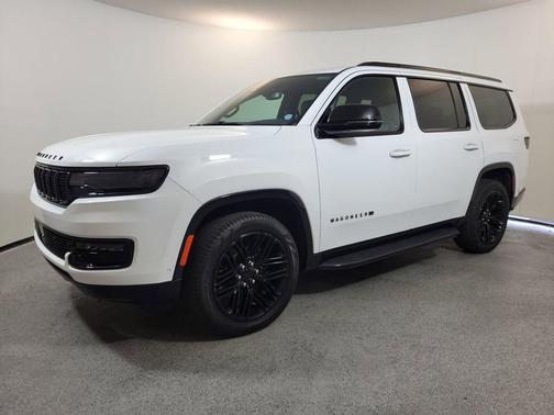 Bright White Clearcoat 2024 Jeep Wagoneer Series II Carbide 4x2