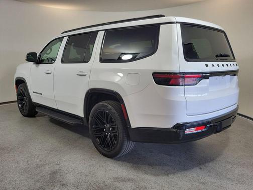 Bright White Clearcoat 2024 Jeep Wagoneer Series II Carbide 4x2