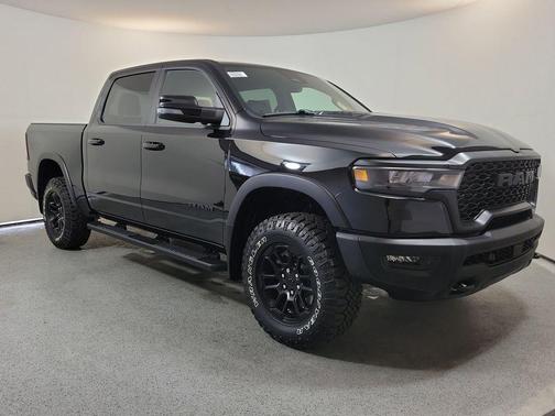 Diamond Black Crystal Pearlcoat 2026 RAM 1500 Rebel