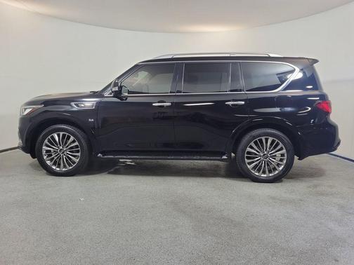 Black Obsidian 2018 INFINITI QX80 Base