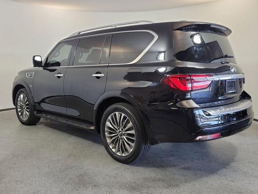Black Obsidian 2018 INFINITI QX80 Base