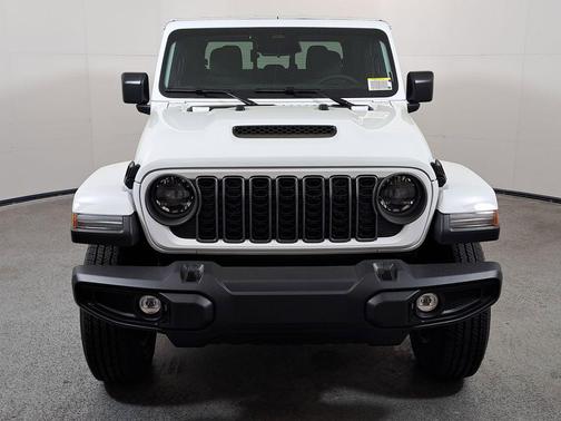 Bright White Clearcoat 2026 Jeep Gladiator Sport S
