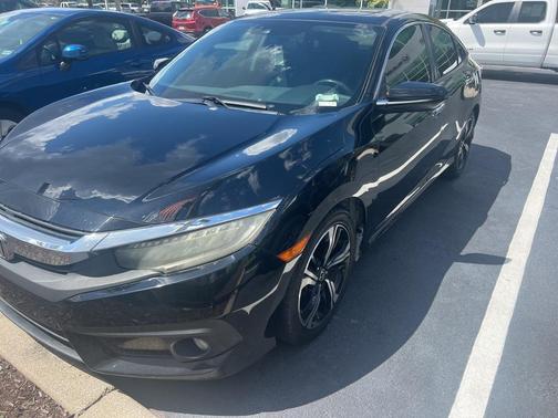 2017 Honda Civic Touring