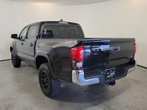 Midnight Black Metallic 2021 Toyota Tacoma SR5
