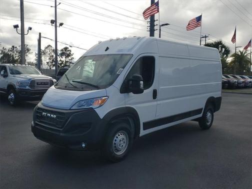 2025 RAM ProMaster 2500 Tradesman