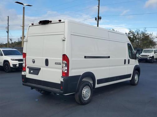 2025 RAM ProMaster 2500 Tradesman