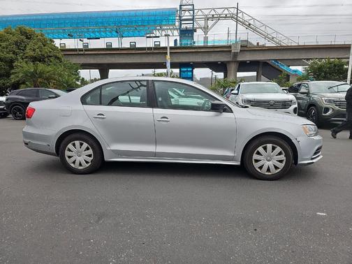 2015 Volkswagen Jetta 2.0L S
