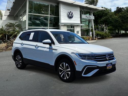 Pure White 2024 Volkswagen Tiguan 2.0T S