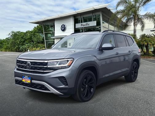 2022 Volkswagen Atlas 3.6L SE w/Technology