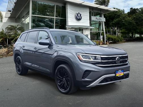 2022 Volkswagen Atlas 3.6L SE w/Technology