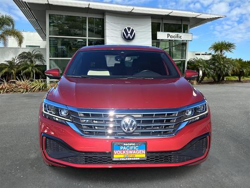2021 Volkswagen Passat 2.0T R-Line