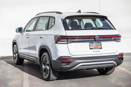 2025 Volkswagen Taos 1.5T S