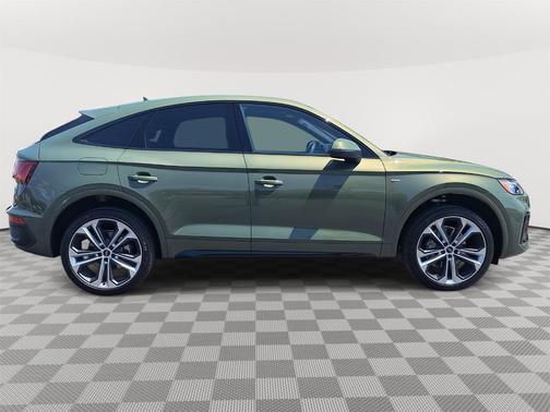 2023 Audi Q5 45 S line Premium Plus