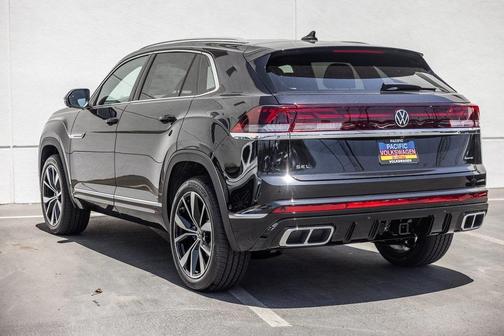 2025 Volkswagen Atlas Cross Sport 2.0T SEL Premium R-Line