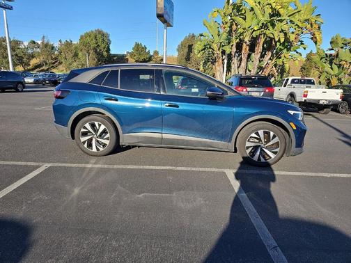 2023 Volkswagen ID.4 Standard