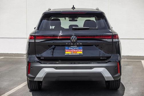 2025 Volkswagen Tiguan 2.0T SE