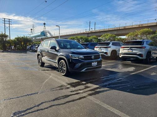 2022 Volkswagen Taos 1.5T S