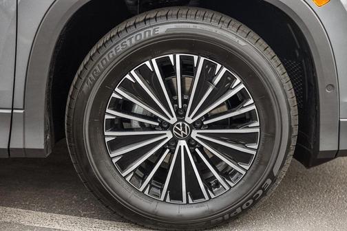 2025 Volkswagen Tiguan 2.0T S