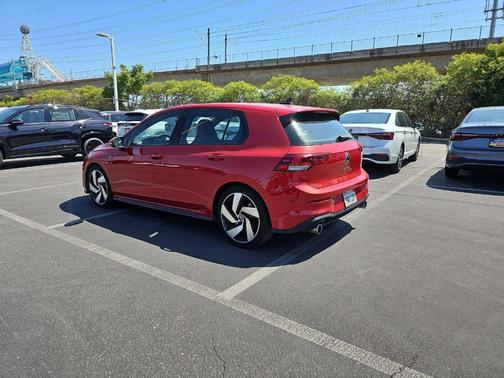 Kings Red 2024 Volkswagen Golf GTI 2.0T S
